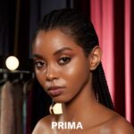 MESAUDA NUDE VENUS COMPACT POWDER Μια συμπαγής, λεπτή, απαλή, λεία πούδρα